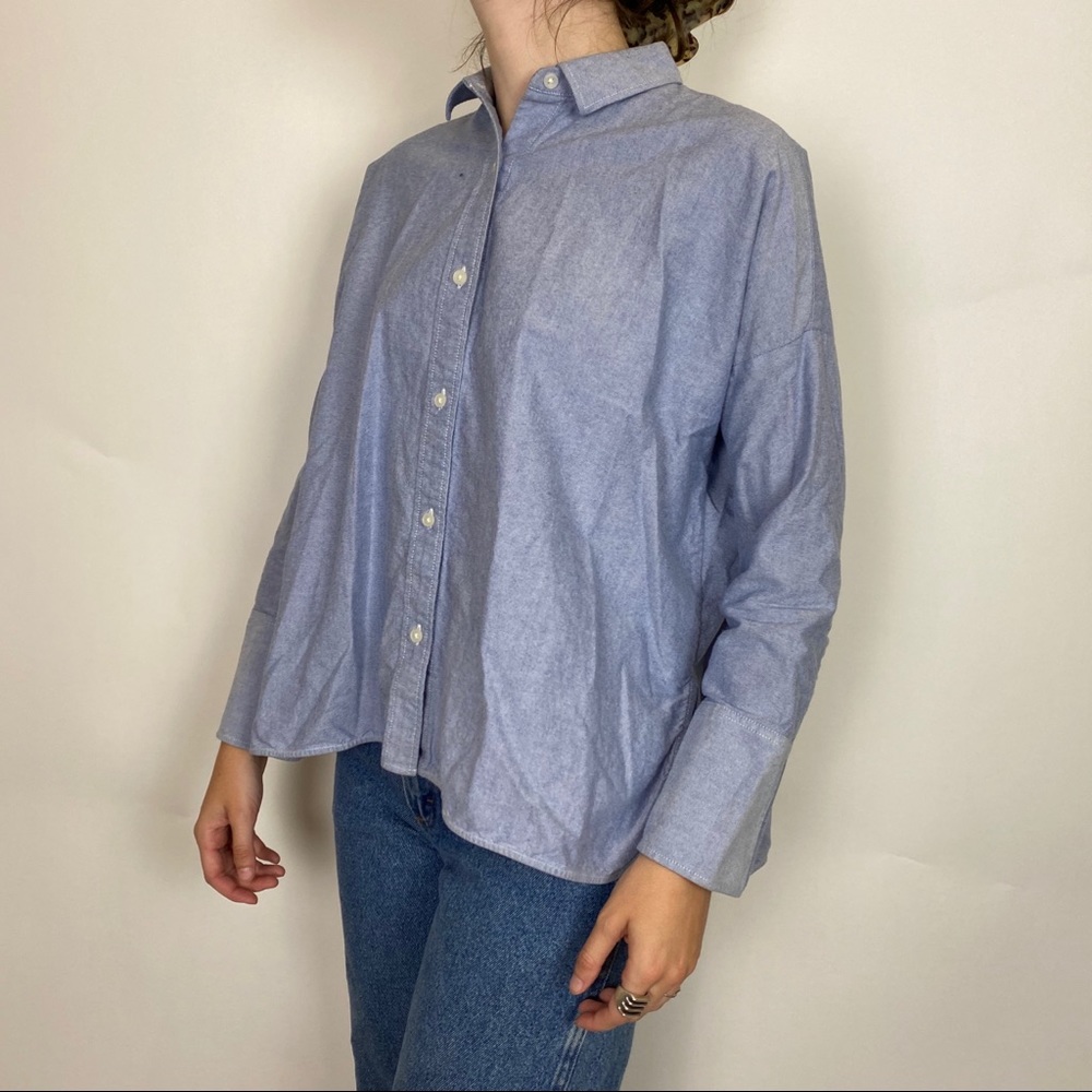 Everlane Oxford Button Up